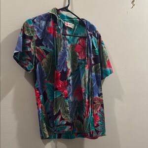 Vintage Women’s Hawaiian Shirt Tropical Floral Short Sleeve Shirt